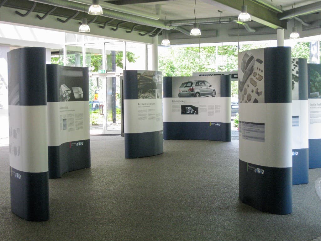 Mercedes-Benz modulare Roadshow Ausstellung